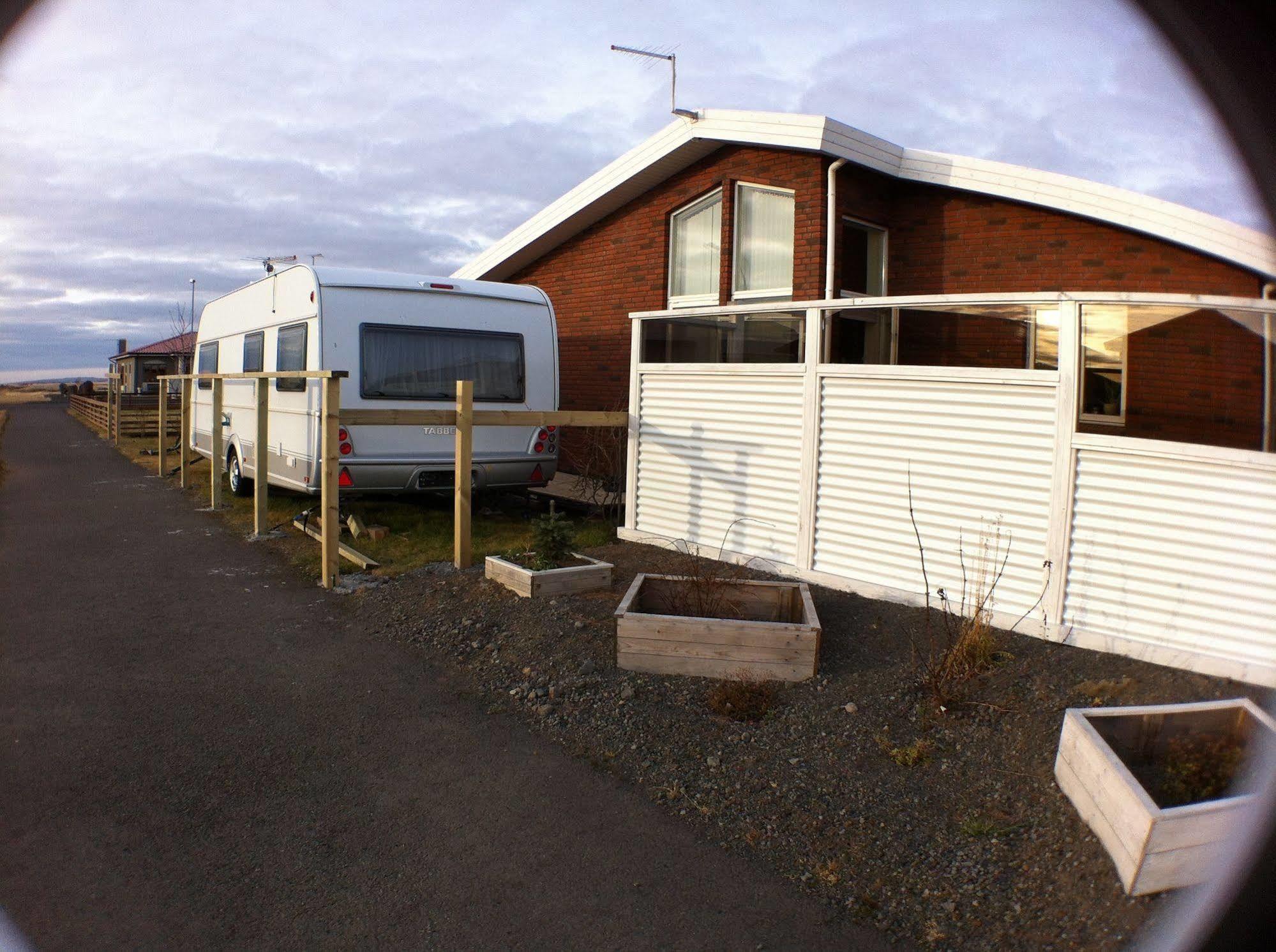 Guesthouse Bjarney Selfoss Exterior foto